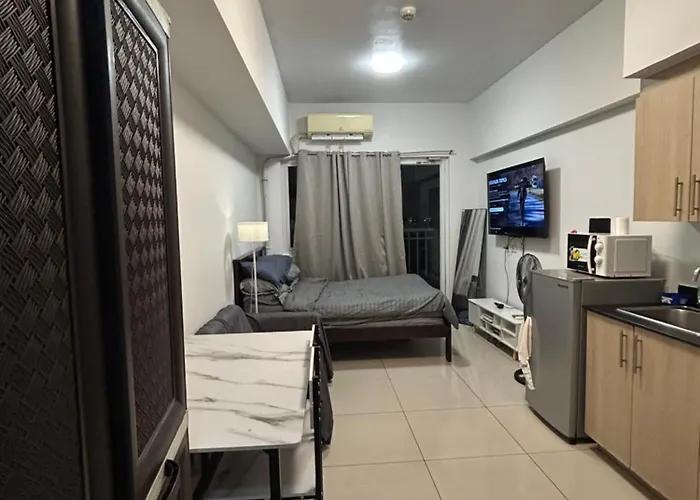 Cg Staycation Hub Manila